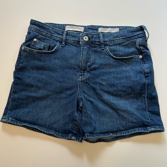 Anthropologie Pilcro & the Letterpress Dark Denim Jean Short Size 31 Mid Rise - Picture 5 of 5